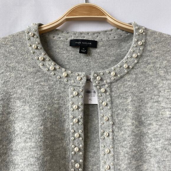 Ann Taylor Pearlized Trim Lady Jacket Cardigan Sweater Women XL Gray Old Money - Picture 4 of 11